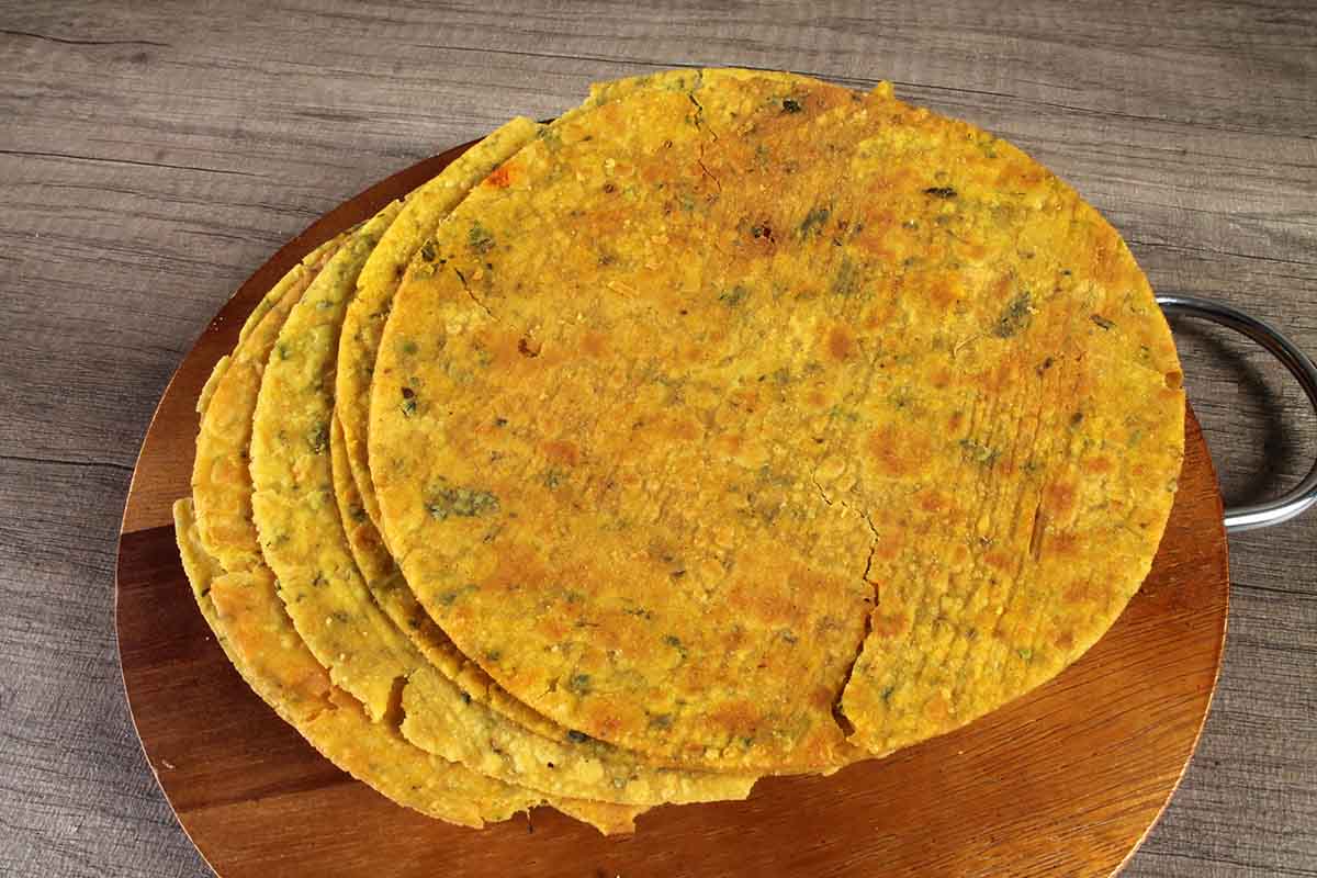 Extra Thin Whole Wheat Methi Khakhra 250 Gm