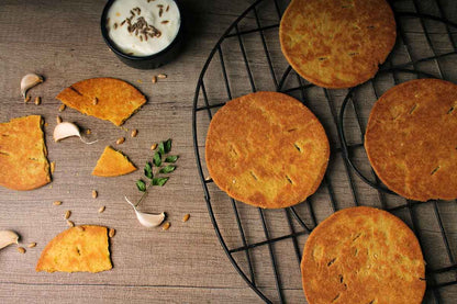 Roasted Garlic Bhakri 200 Gm