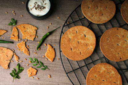 Roasted Coriander Chilli Bhakri 200 Gm