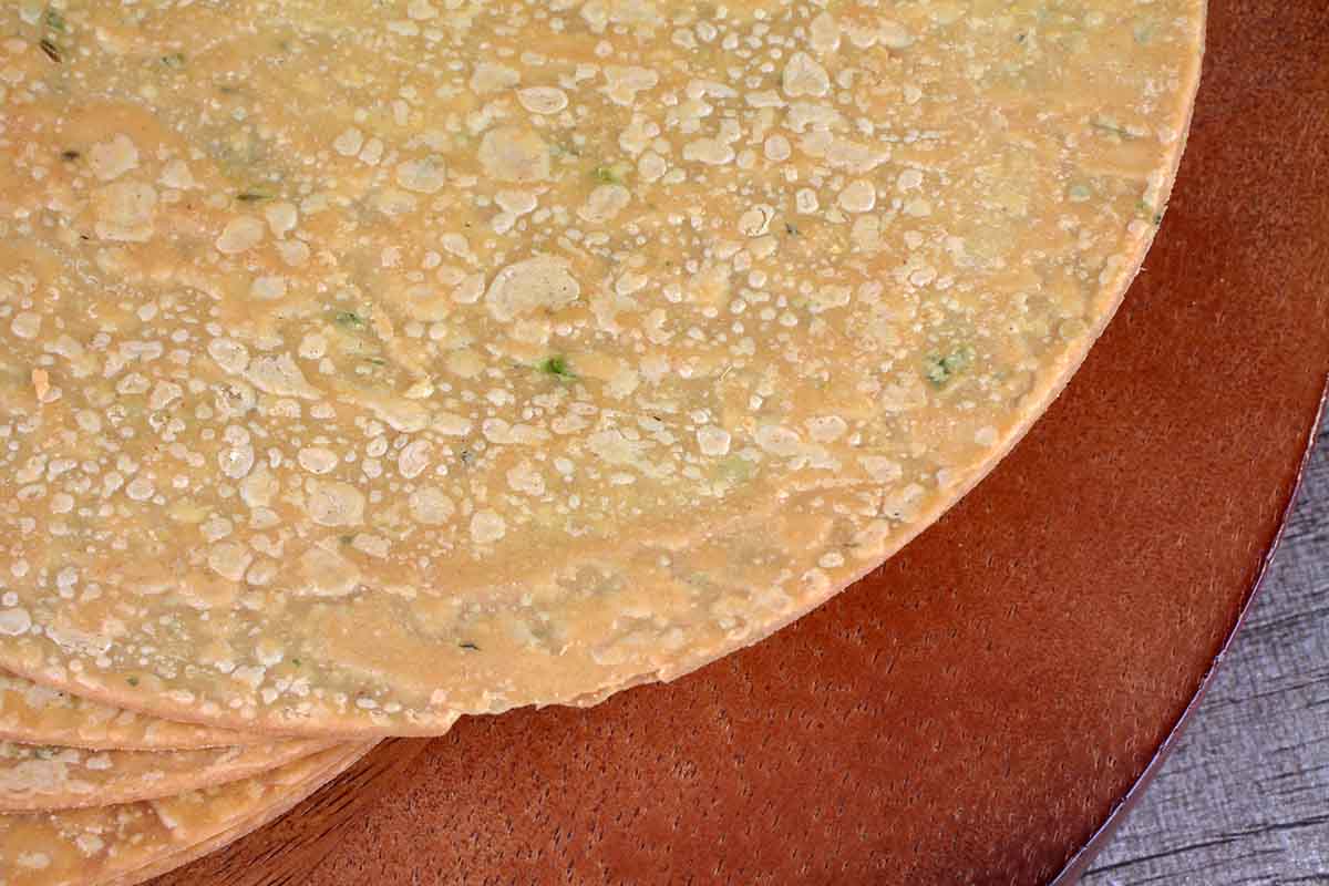 Roasted Chilly Garlic Khakhra 200 Gm