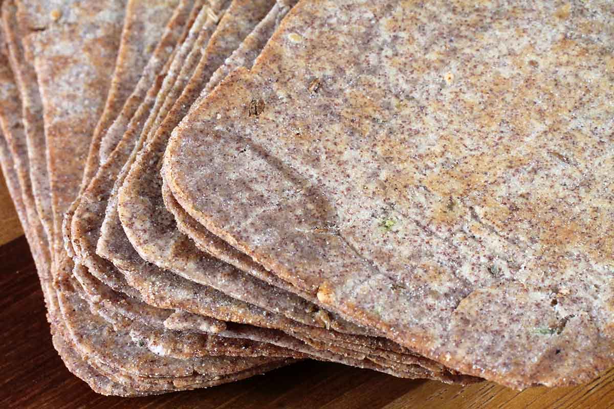 Whole Wheat Nachani Khakhra Mobile 200 Gm