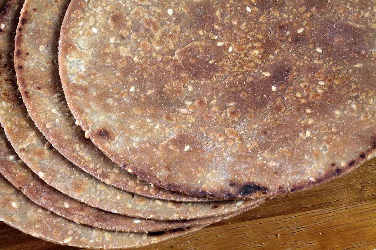 Gud Bajra Rotla 500 Gm