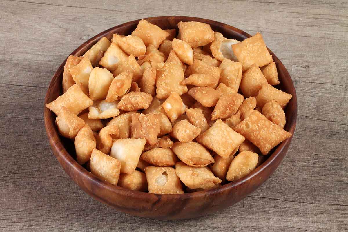 Crispy Pokal Shakkarpara 200 Gm