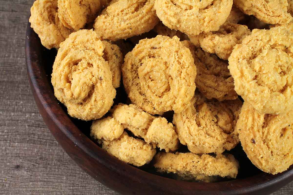 Mini Moong Dal Chakli 200 Gm