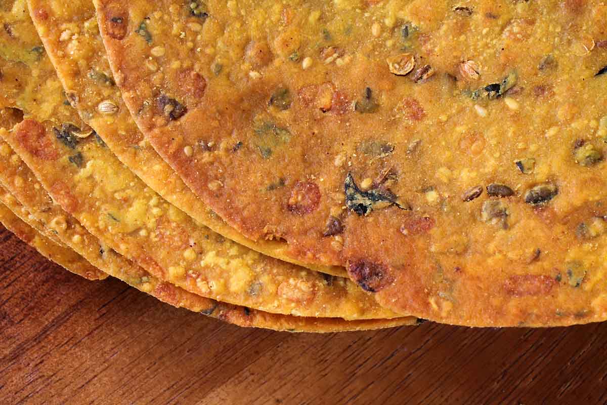 Roasted Tawadi Moong Khakhra 250 Gm