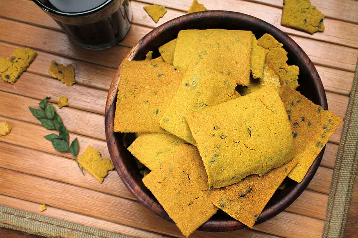 Jowar & Ginger Crackers 125 Gm