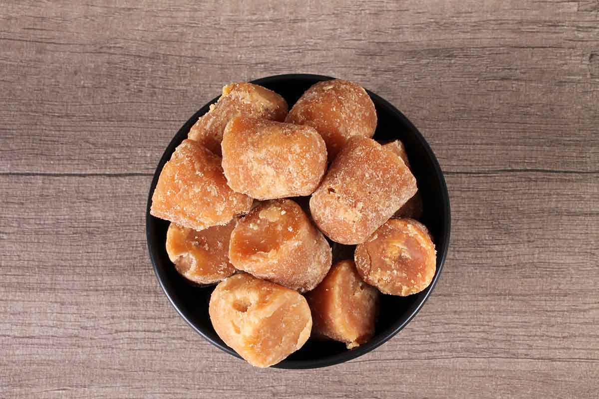 Desi Gud Chemical Free Cubes 450 Gm