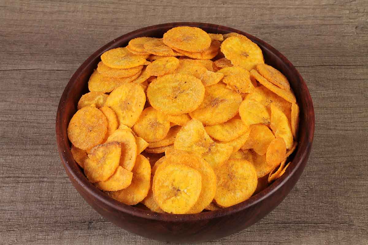 Extra Thin Banana Chips Cheese Garlic  200 Gm