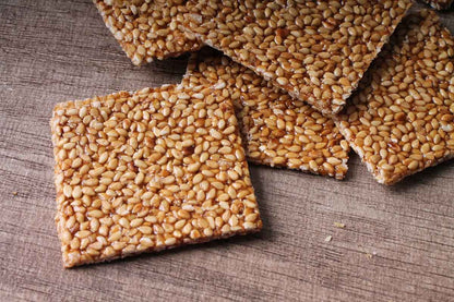 Extra Thin Jaggery Till Chikki 480 Gm