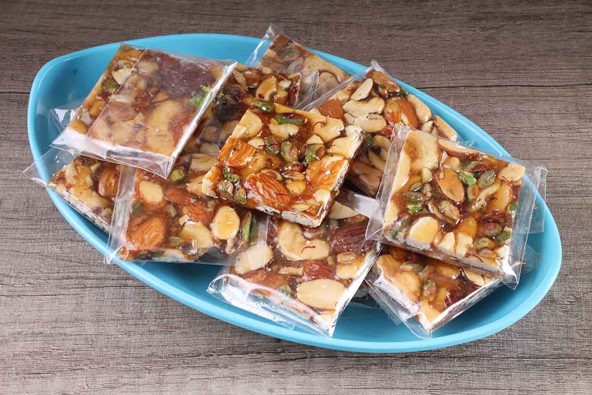 Dry Fruit Chikki 500 Gm
