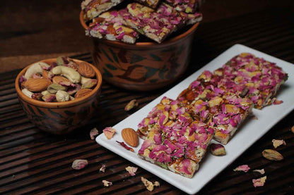 Dry Fruit Chikki Low Sugar 250 Gm