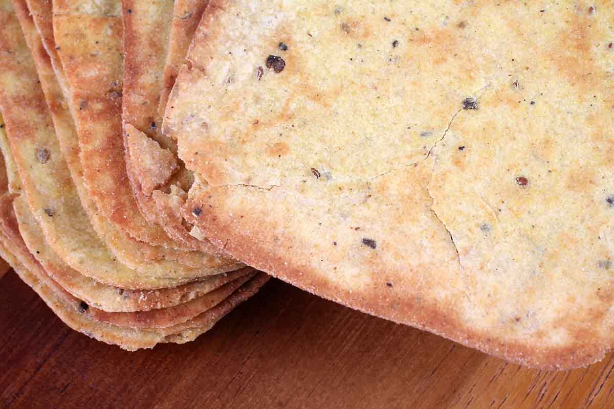 Whole Wheat Manglori Khakhra Mobile 200 Gm