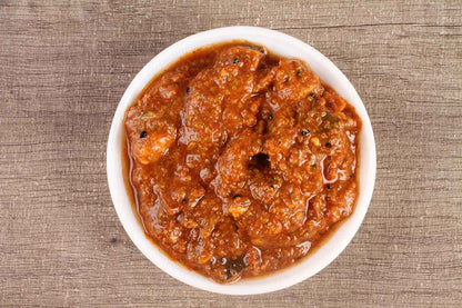 Oil Free Mango Garlic Pickle 250 Gm