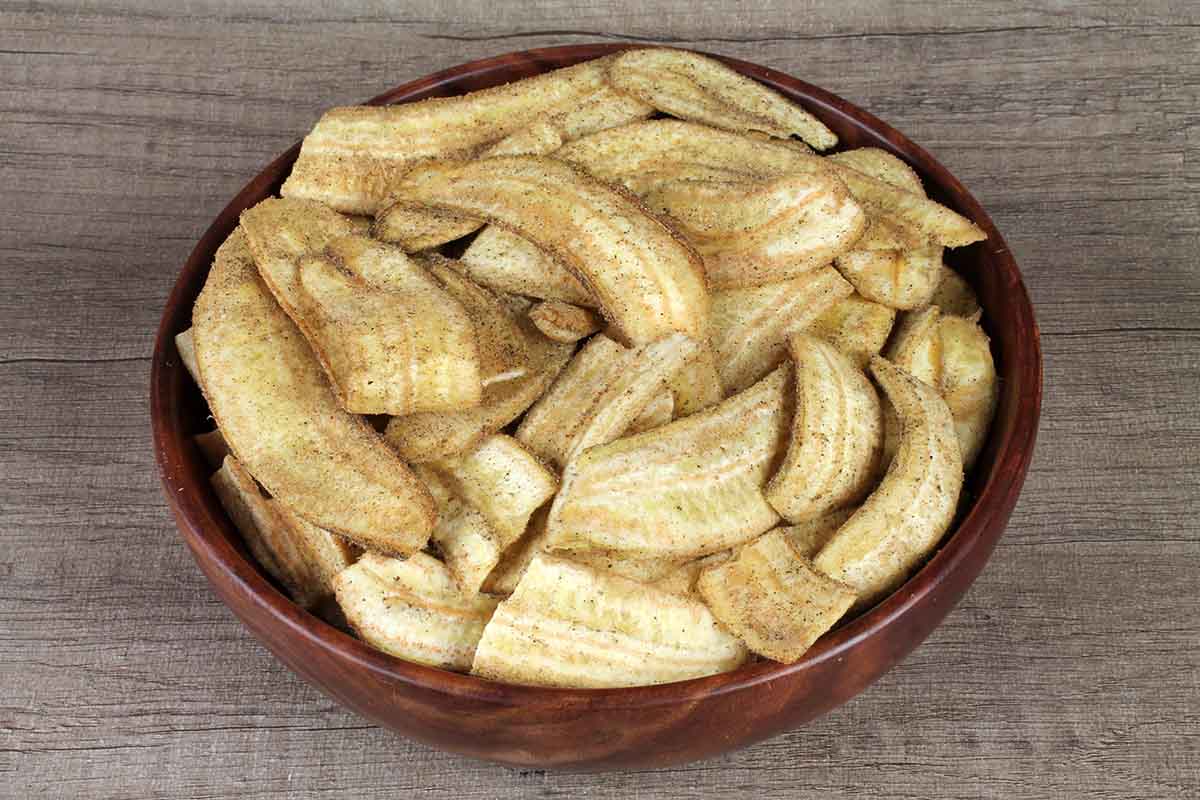 LESS OIL BANANA CHIPS BLACK PEPPER 200 GM