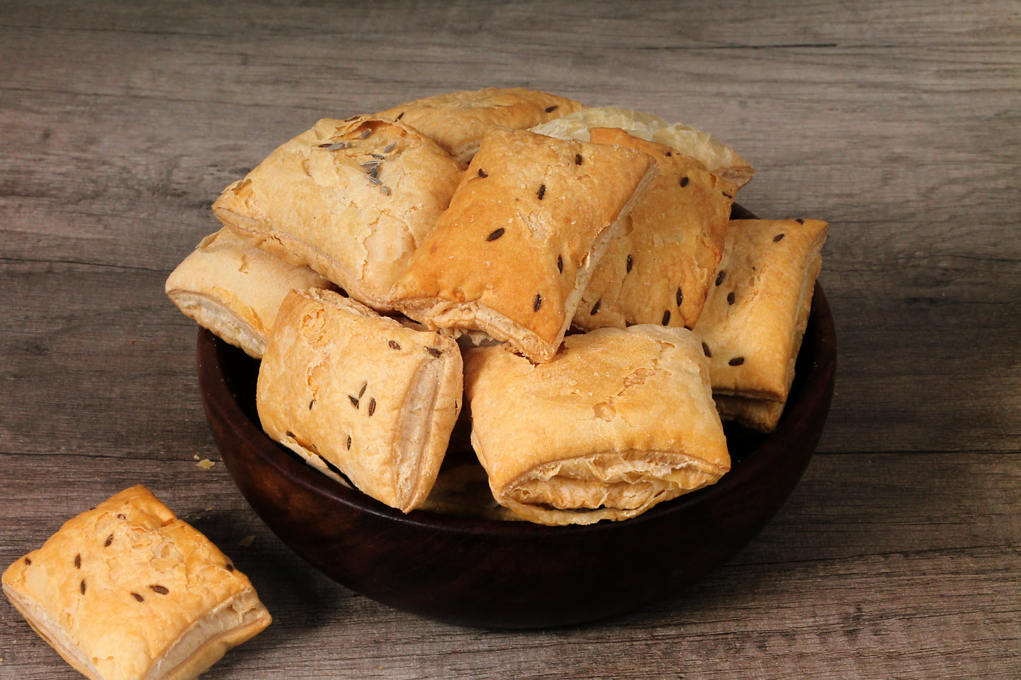 JEERA KHARI BISCUITS 200 GM