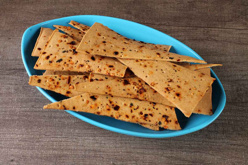 WHOLE WHEAT PAPRIKA LAVASH 200 GM