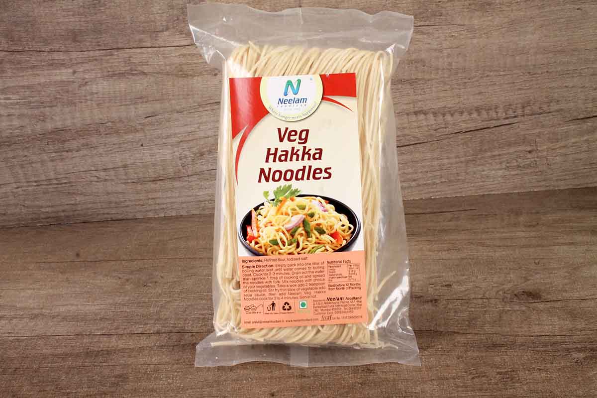 VEG HAKKA NOODLES