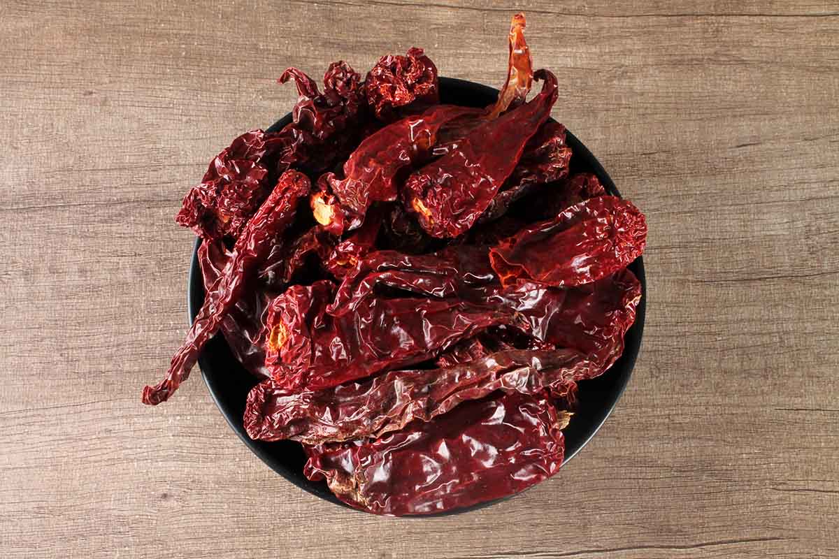 WHOLE RED CHILLI KASHMIRI MIRCH 100 GM