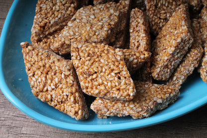 TILL KATRI CHIKKI 200 GM